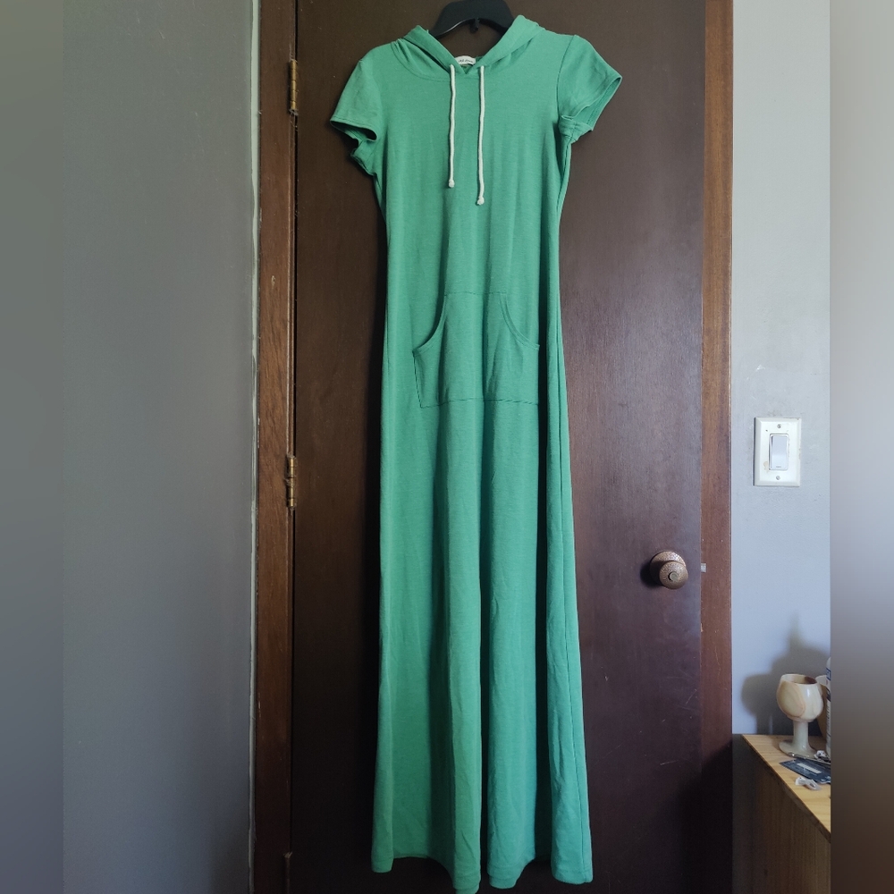 Green Hooded Maxi Dress